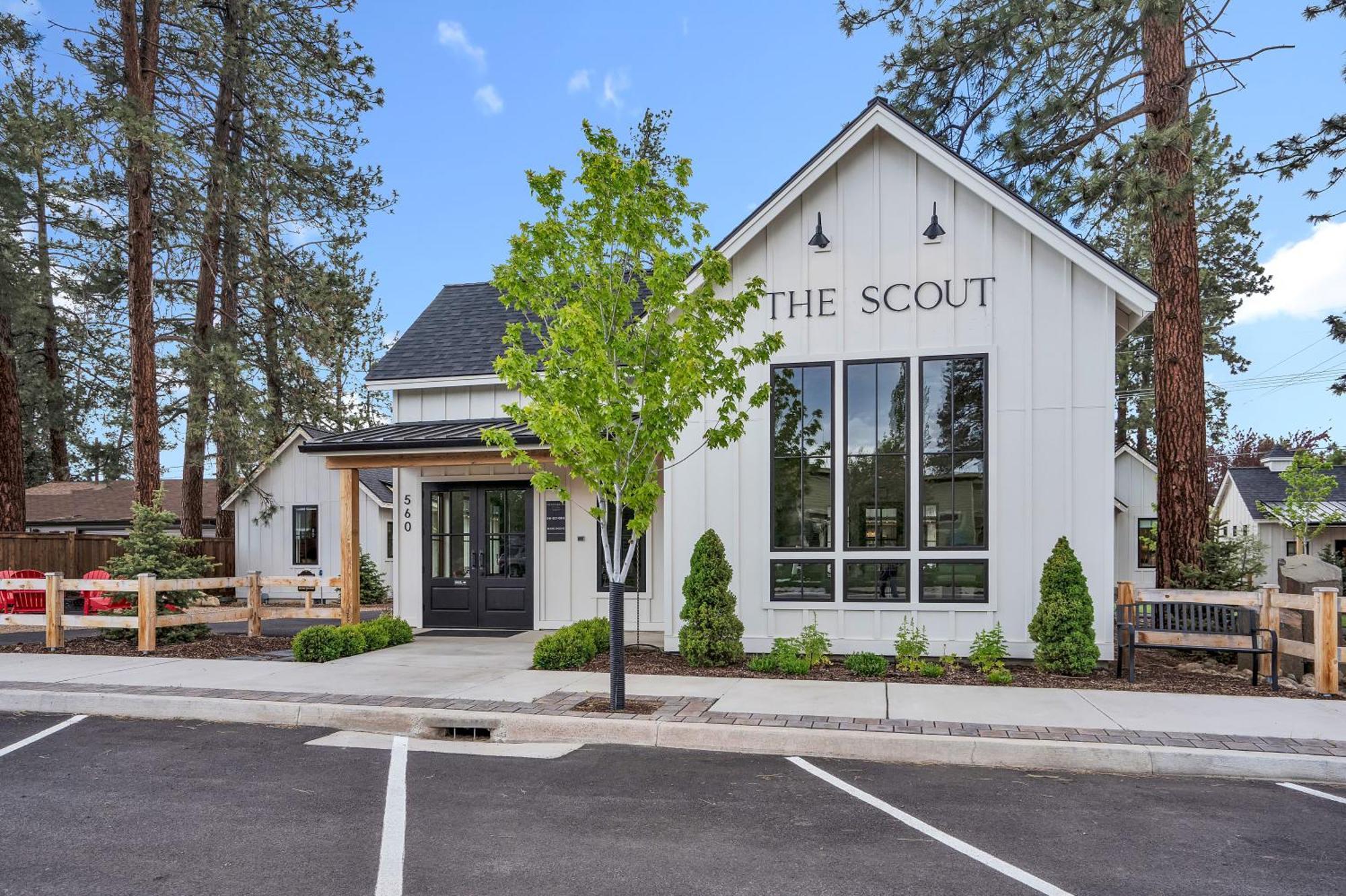 The Scout Boutique Cottages Sisters Exterior photo
